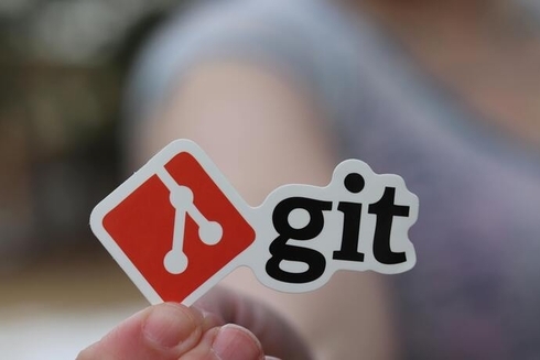 A git logo - Code for dev - Inter American Development Bank - IDB